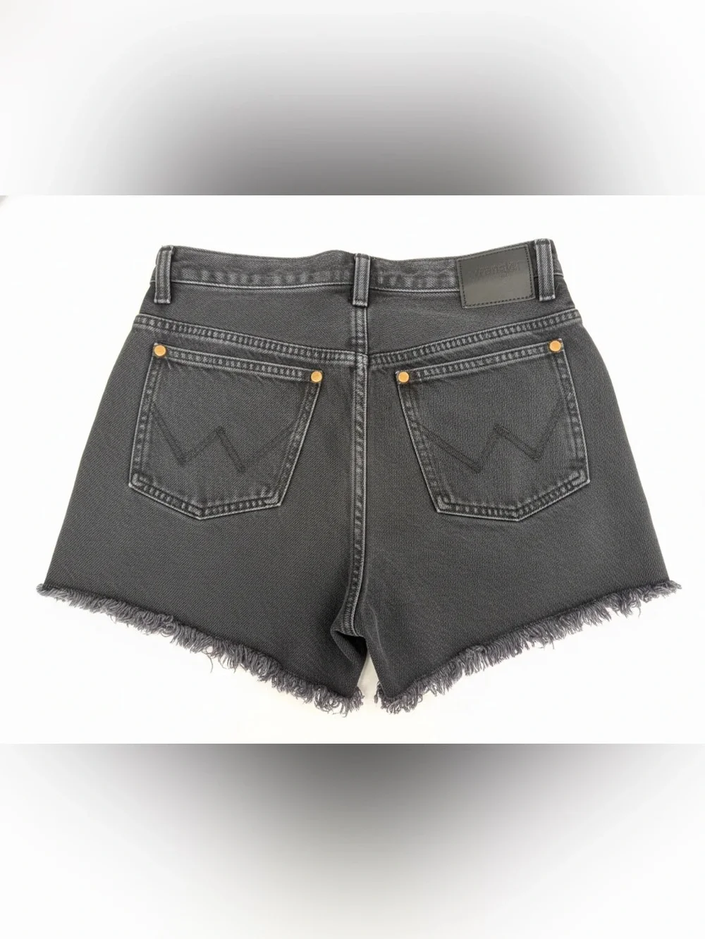 Wrangler Women’s High-Rise Festival Denim Shorts in washed black. Size 27
